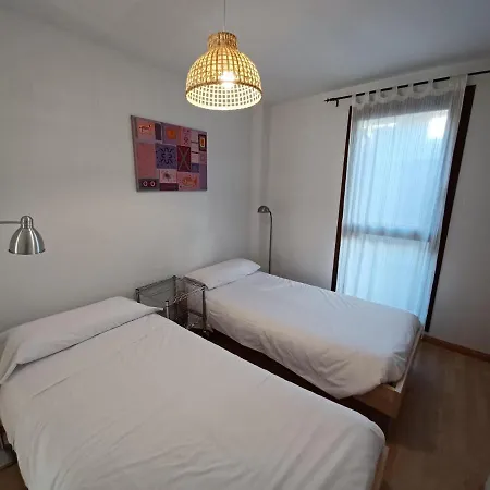 En El Pleno Centro De Con Garaje, Ascensor Y Wifi Apartmán Biescas (Aragon)