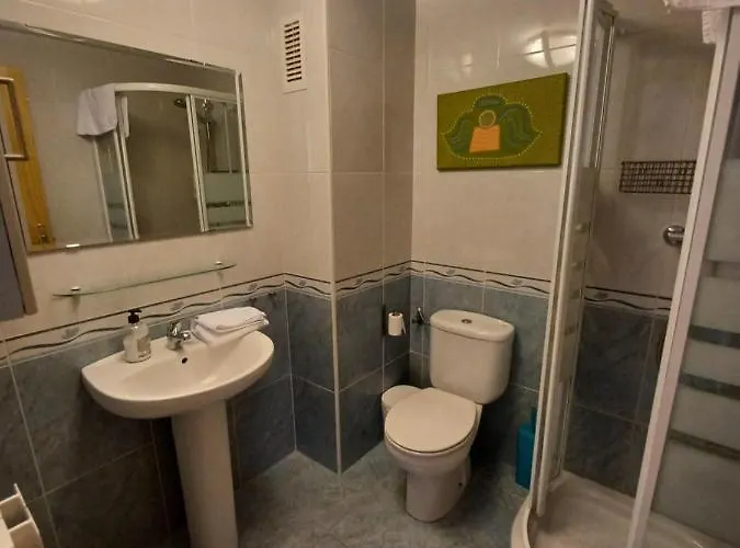 En El Pleno Centro De Con Garaje, Ascensor Y Wifi Apartamento