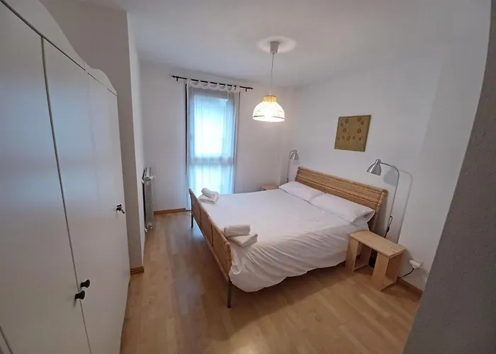 En El Pleno Centro De Con Garaje, Ascensor Y Wifi Apartamento